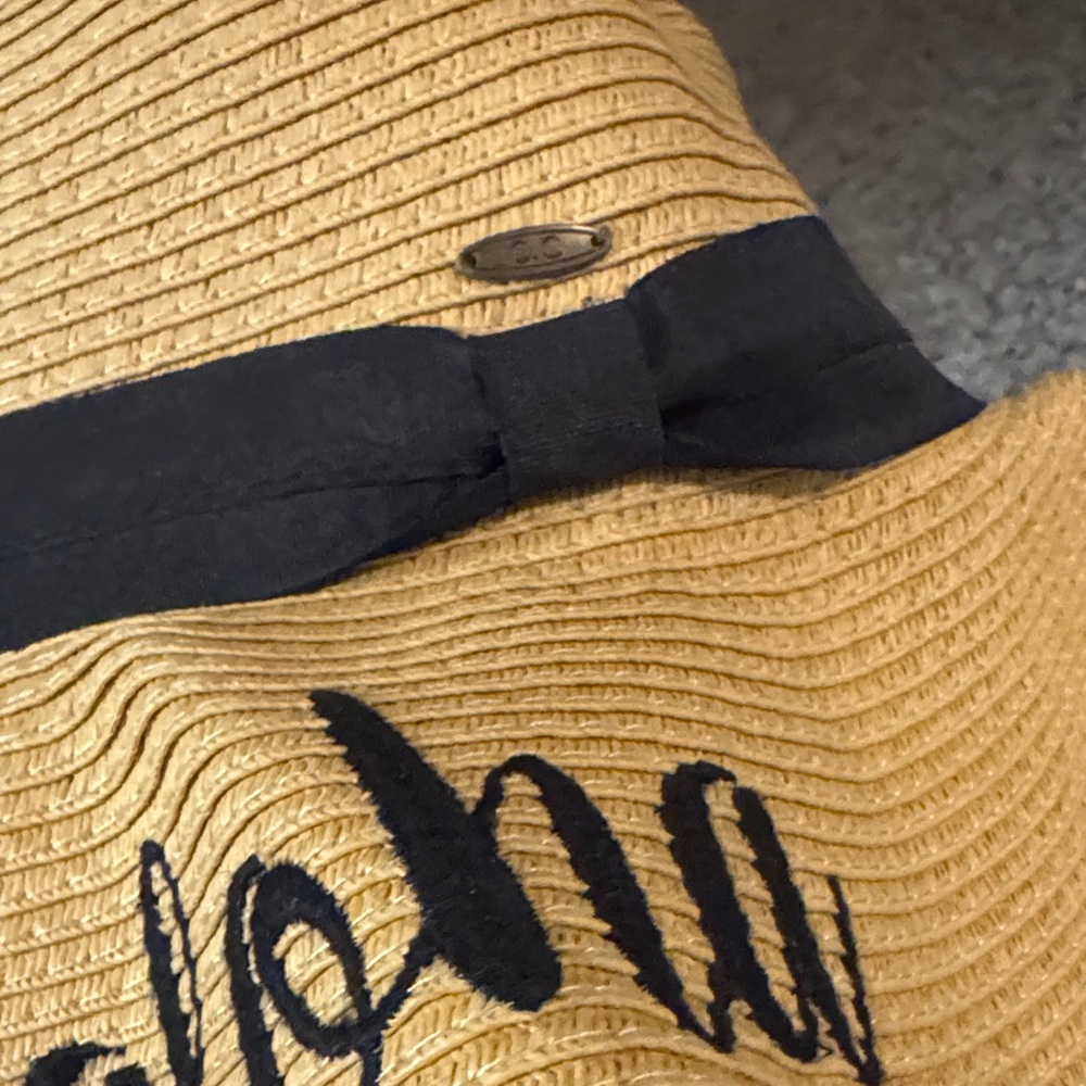 Stylish Tan Sun Hat with Black Band - Picture 4 of 7